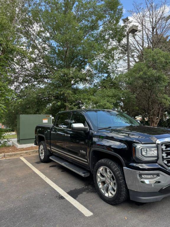 used 2017 GMC Sierra 1500 car, priced at $22,999