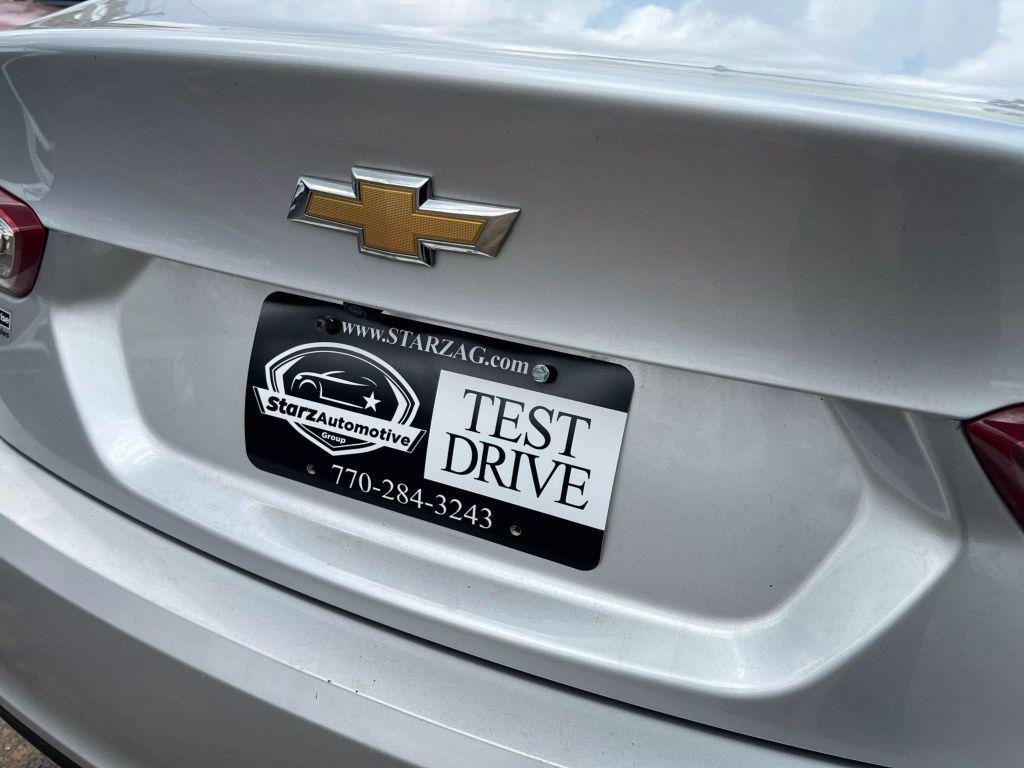 used 2021 Chevrolet Malibu car, priced at $10,999