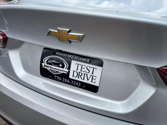 used 2021 Chevrolet Malibu car, priced at $11,999