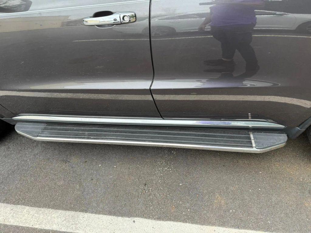 used 2015 Dodge Durango car, priced at $9,999