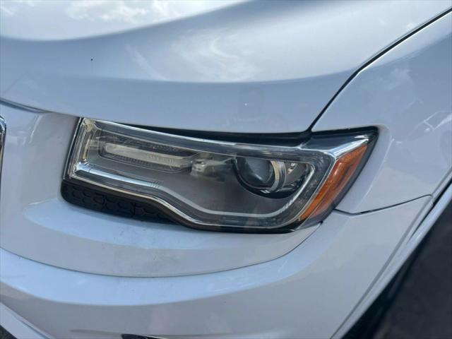 used 2015 Jeep Grand Cherokee car, priced at $12,999