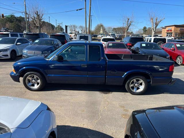 used 2003 GMC Sonoma car, priced at $8,999