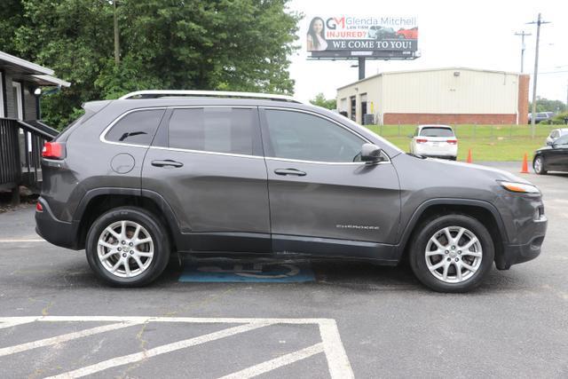 used 2017 Jeep Cherokee car, priced at $7,999