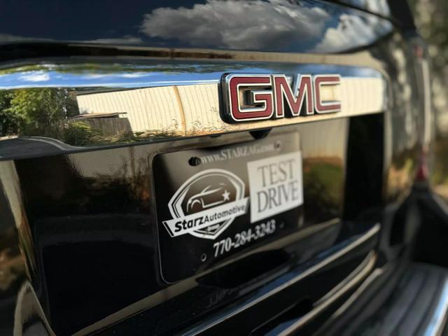 used 2015 GMC Yukon XL car, priced at $14,999