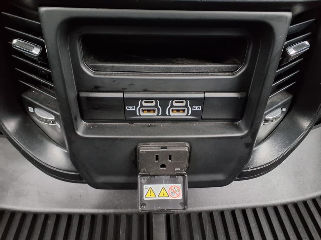 used 2022 Ram 1500 car, priced at $33,120