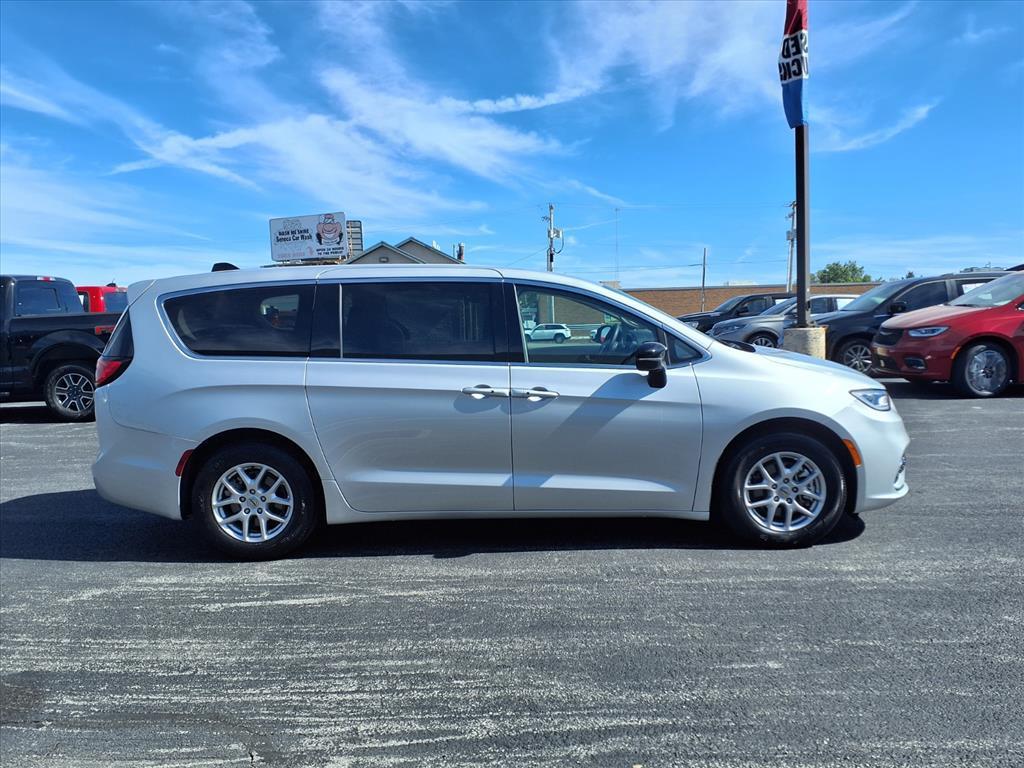 used 2024 Chrysler Pacifica car, priced at $30,350