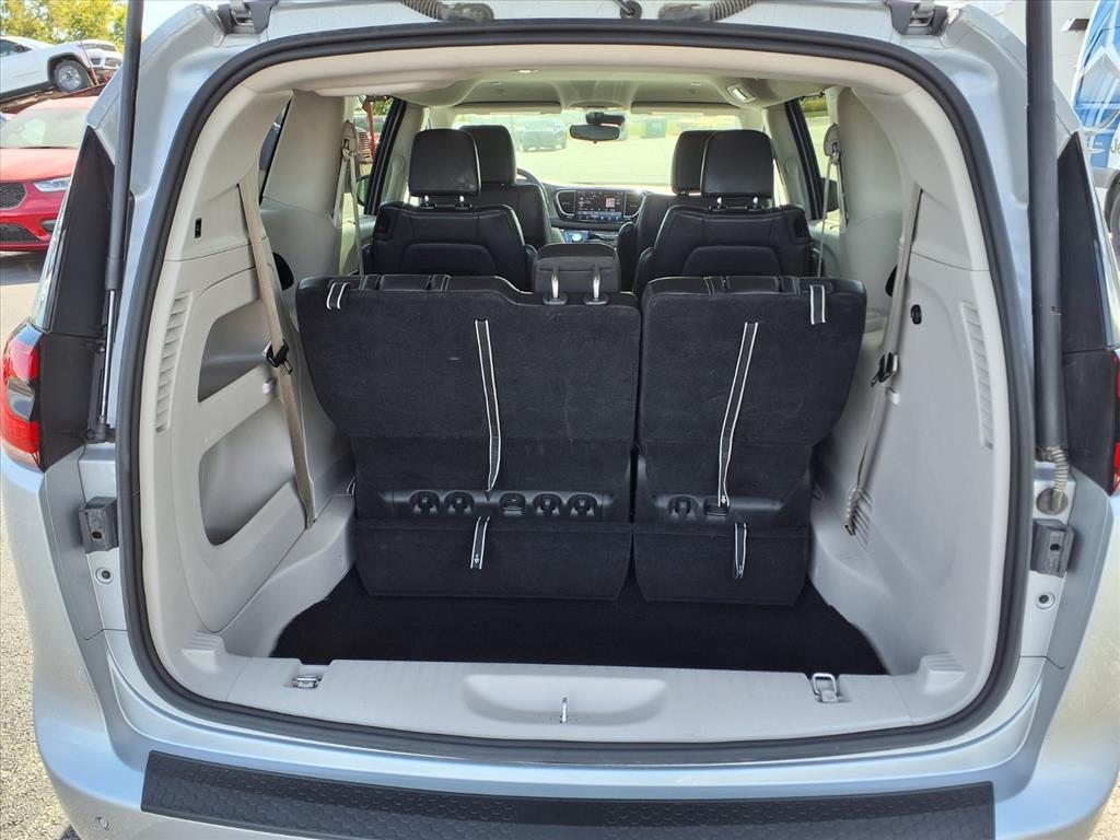 used 2024 Chrysler Pacifica car, priced at $30,350