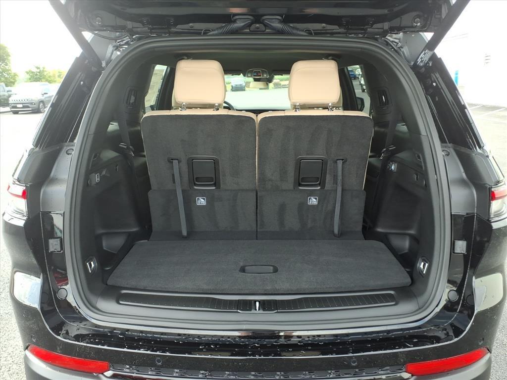 new 2025 Jeep Grand Cherokee L car, priced at $50,980
