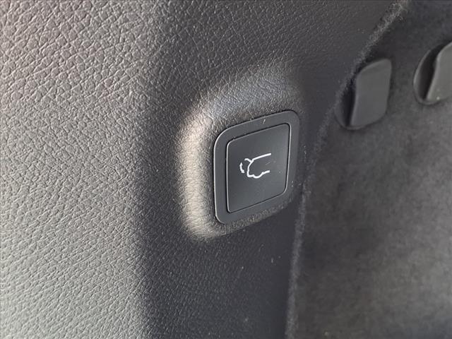 used 2022 Jeep Cherokee car, priced at $24,494