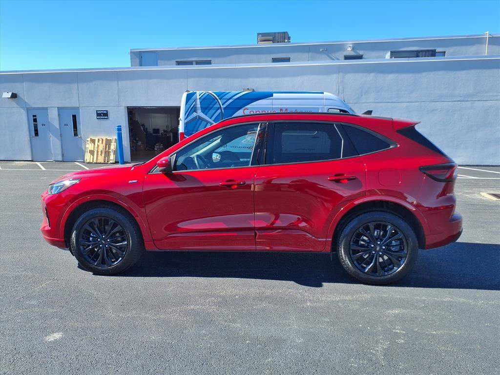 used 2023 Ford Escape car, priced at $26,860