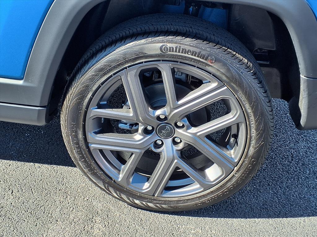 new 2026 Jeep Compass car, priced at $37,345