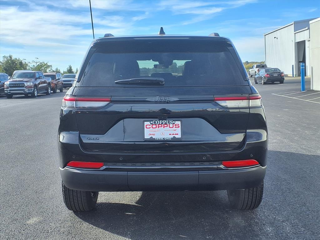 new 2025 Jeep Grand Cherokee car, priced at $45,730