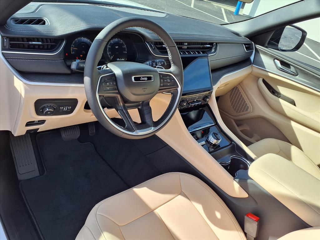 new 2025 Jeep Grand Cherokee L car, priced at $50,625