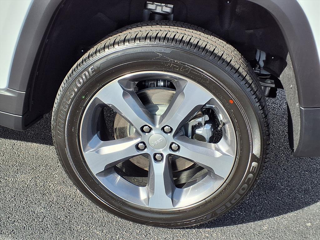 new 2025 Jeep Grand Cherokee L car, priced at $50,625