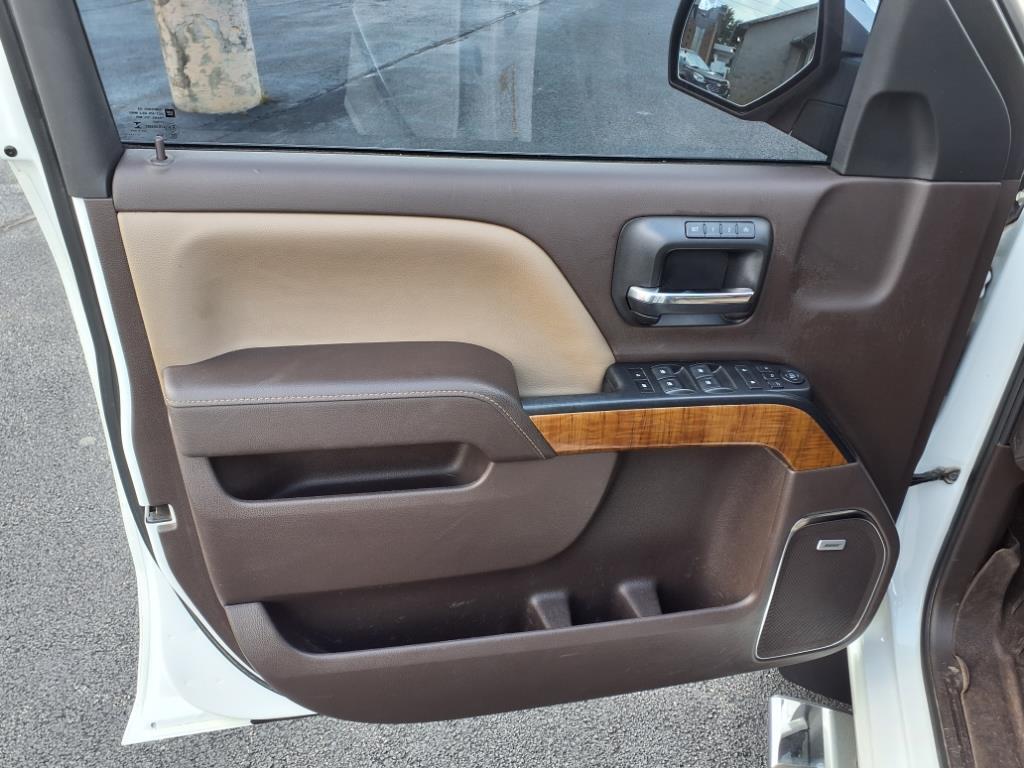 used 2018 GMC Sierra 1500 car, priced at $24,335