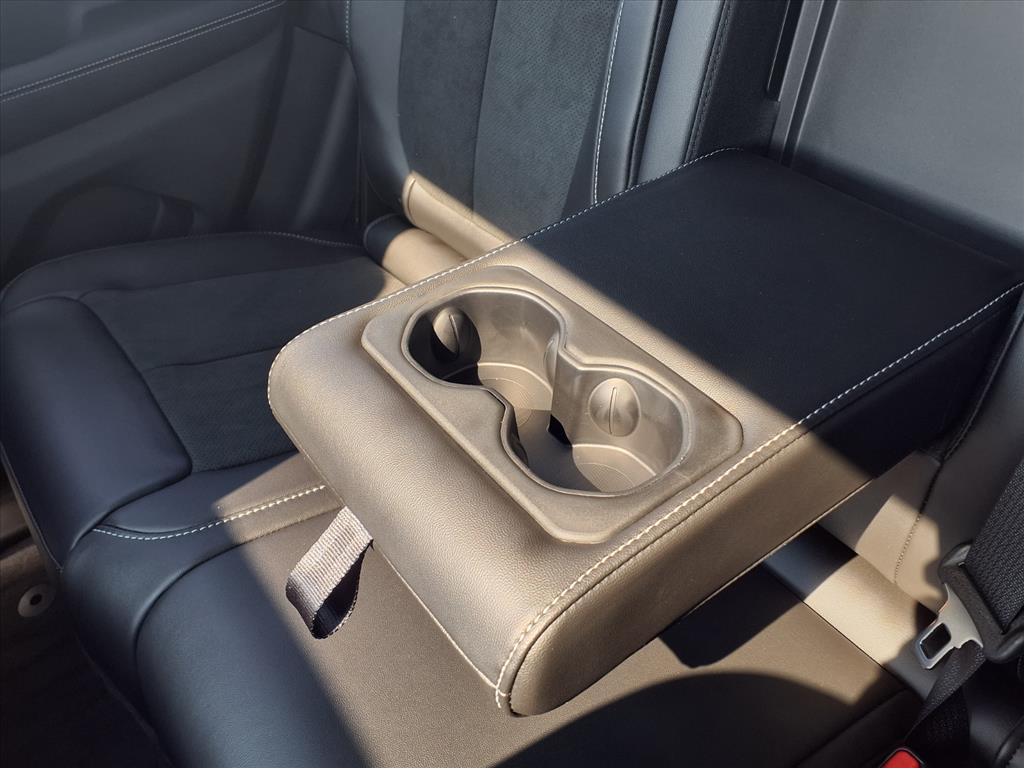 new 2025 Jeep Grand Cherokee car, priced at $45,135
