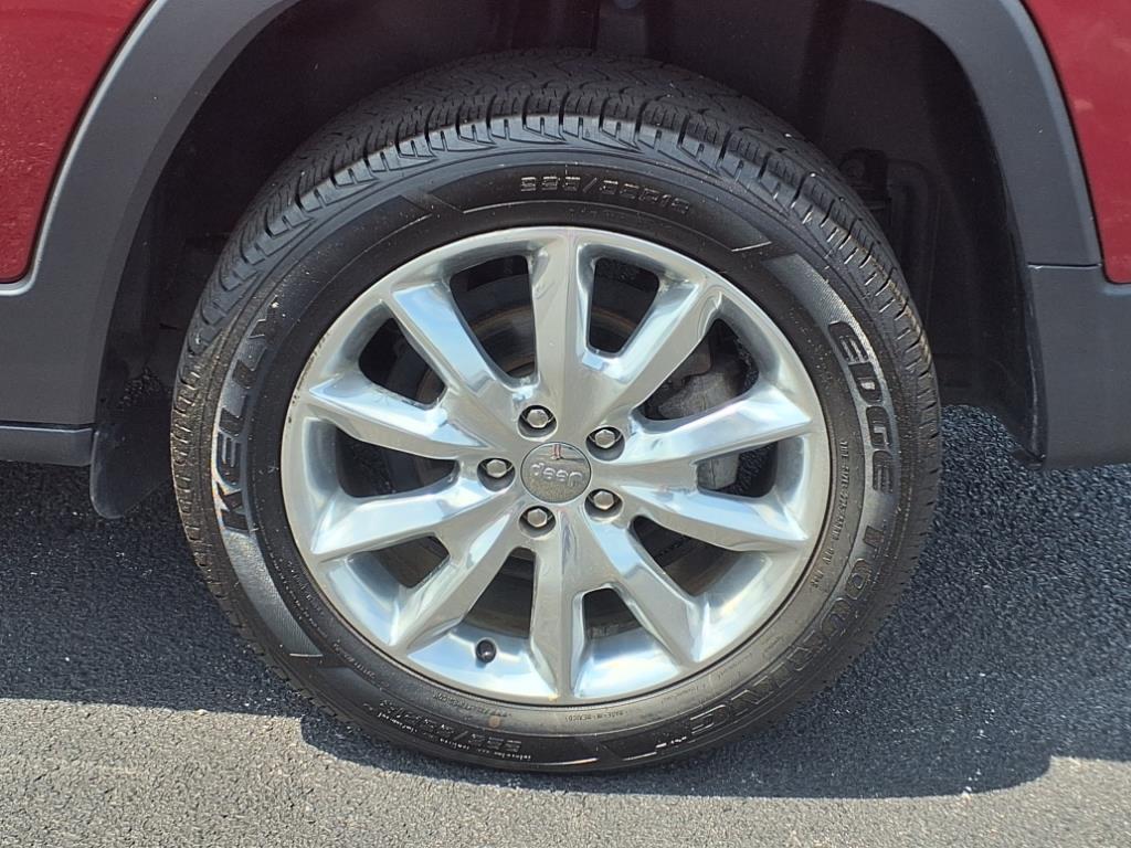 used 2017 Jeep Cherokee car, priced at $9,980