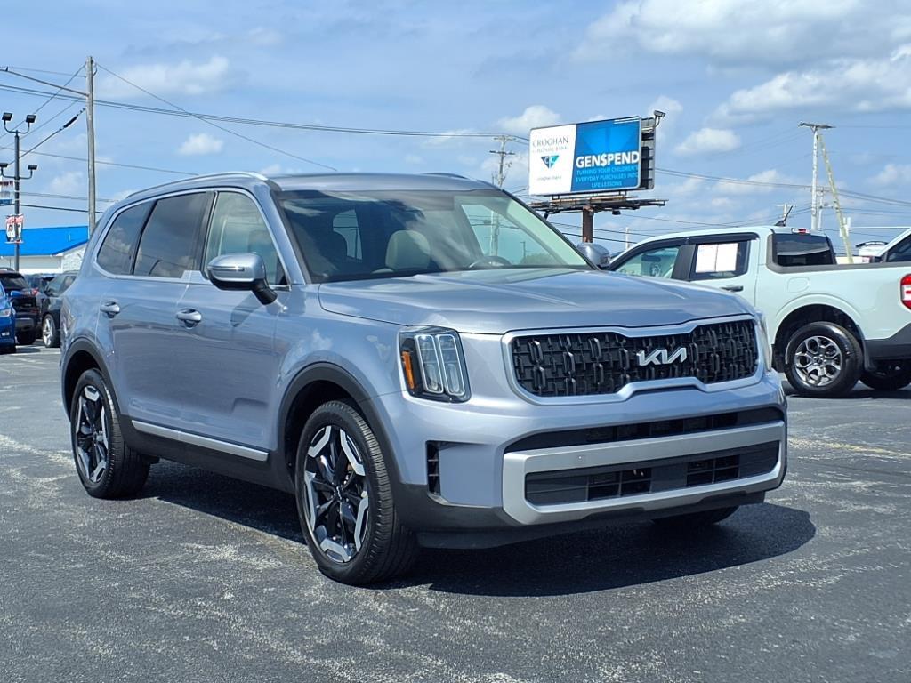 used 2023 Kia Telluride car, priced at $29,450