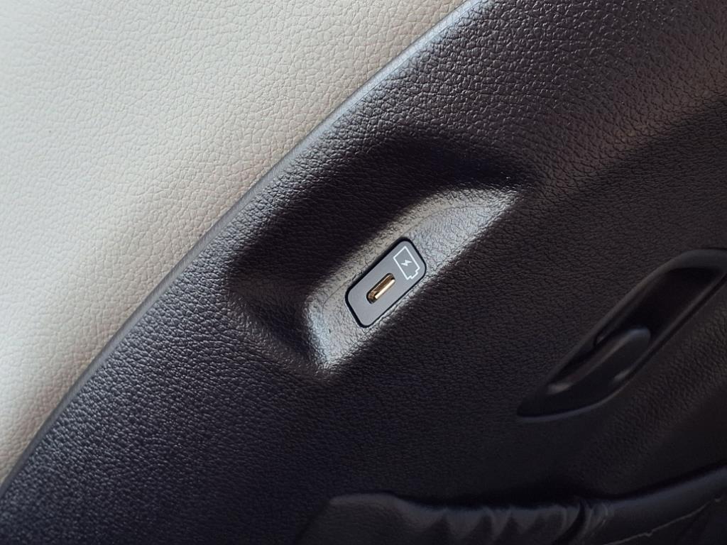 used 2023 Kia Telluride car, priced at $29,450