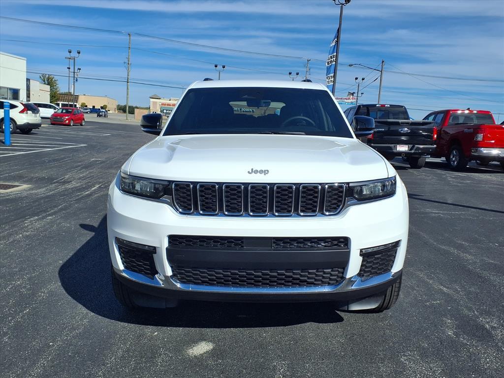 new 2025 Jeep Grand Cherokee L car, priced at $46,900