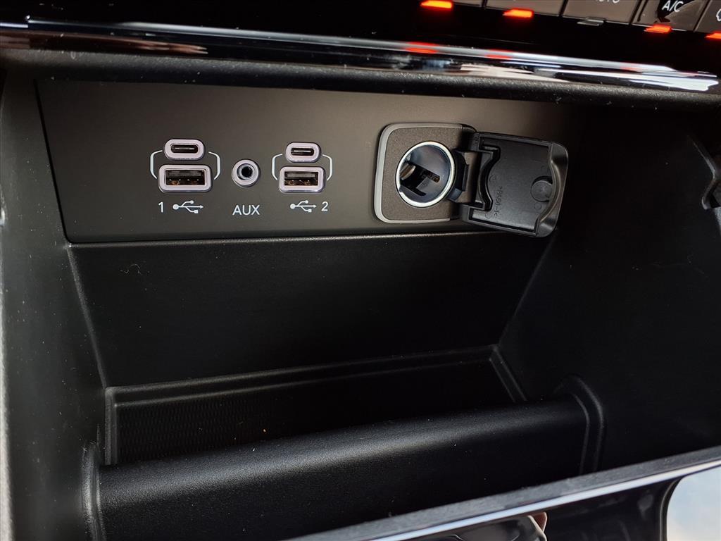 new 2025 Jeep Grand Cherokee car, priced at $49,320