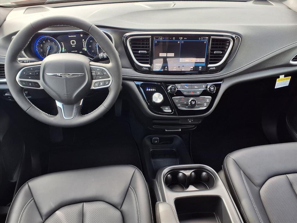 new 2026 Chrysler Pacifica car, priced at $46,785