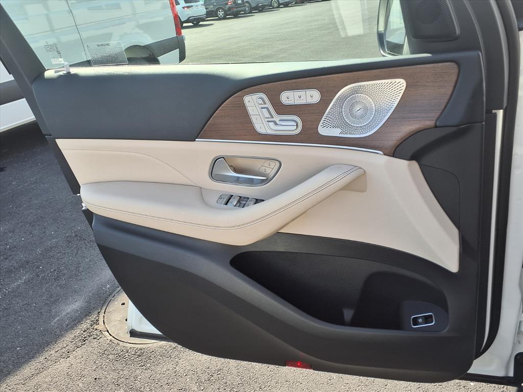 used 2024 Mercedes-Benz GLE 450 car, priced at $64,997