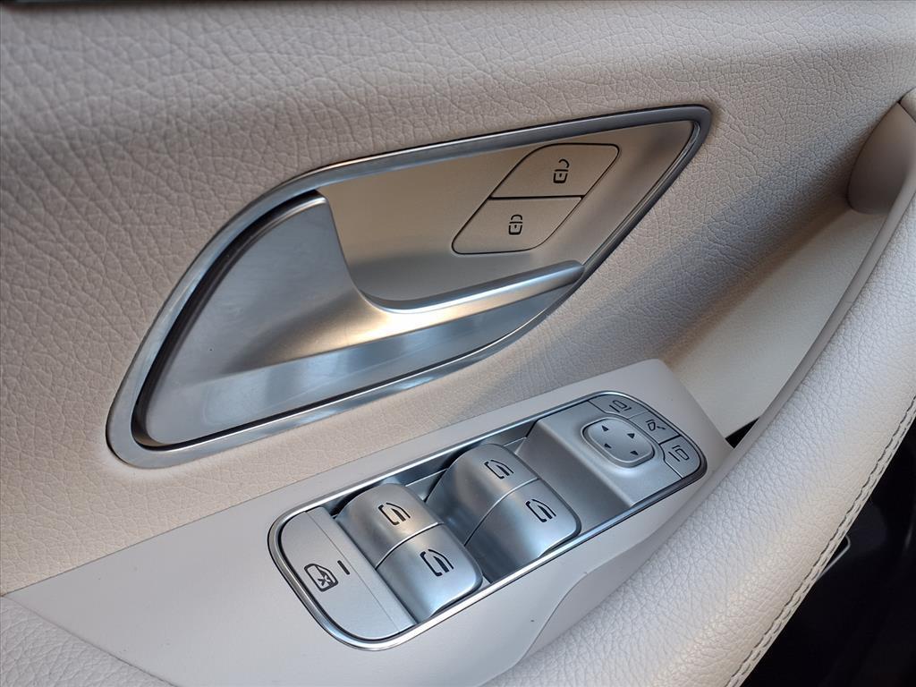 used 2022 Mercedes-Benz GLE 350 car, priced at $42,997