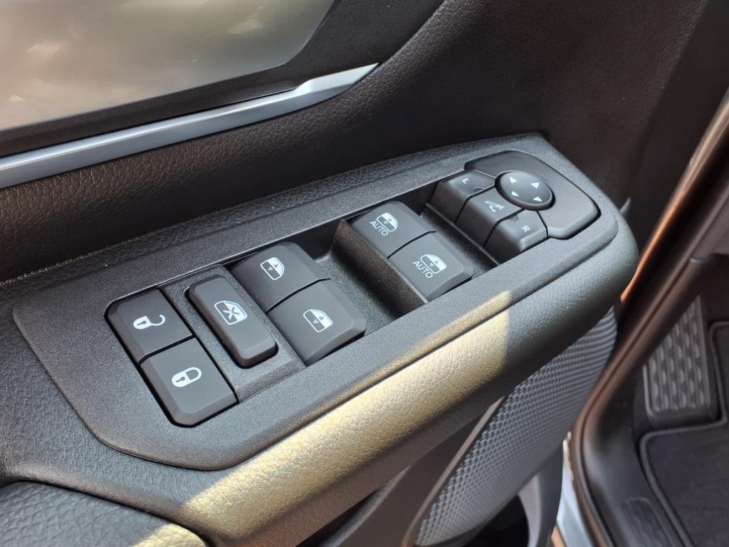 new 2025 Ram 1500 car, priced at $55,355