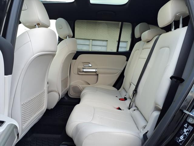 used 2024 Mercedes-Benz GLB 250 car, priced at $40,997