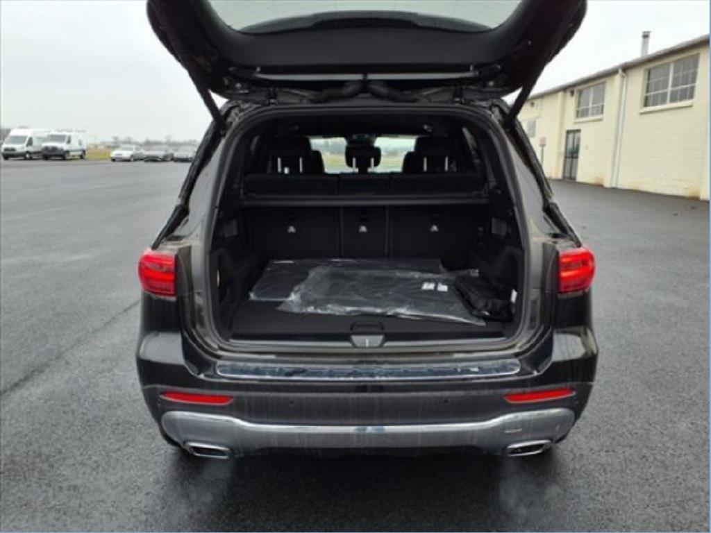 used 2025 Mercedes-Benz GLB 250 car, priced at $44,345