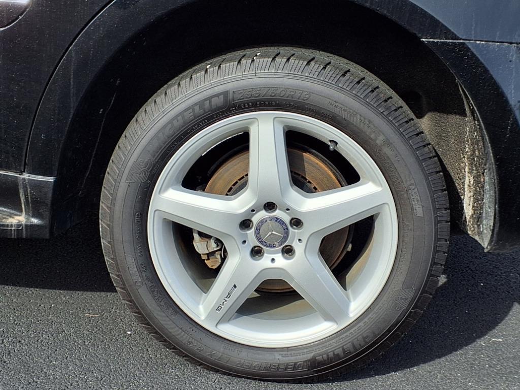 used 2010 Mercedes-Benz M-Class car, priced at $6,997