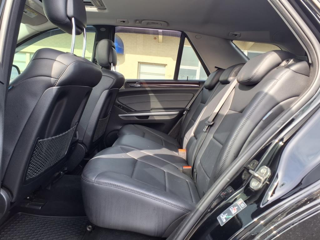 used 2010 Mercedes-Benz M-Class car, priced at $6,997