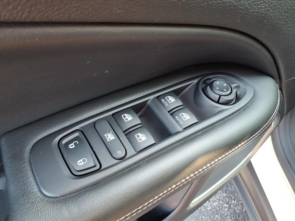 used 2021 Jeep Compass car, priced at $20,680