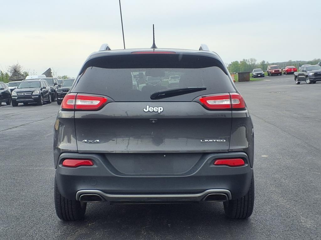 used 2015 Jeep Cherokee car, priced at $9,235