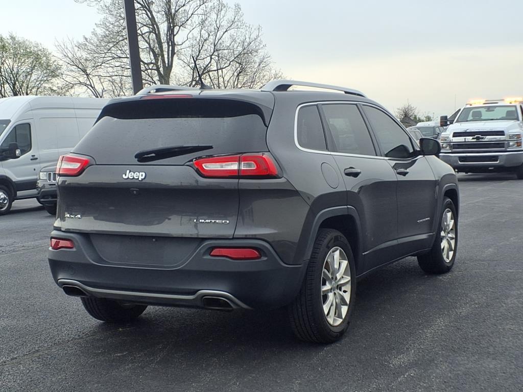 used 2015 Jeep Cherokee car, priced at $9,235