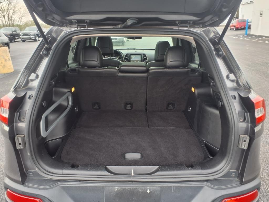 used 2015 Jeep Cherokee car, priced at $9,235
