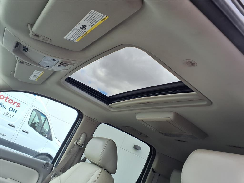 used 2011 Chevrolet Suburban car, priced at $7,500