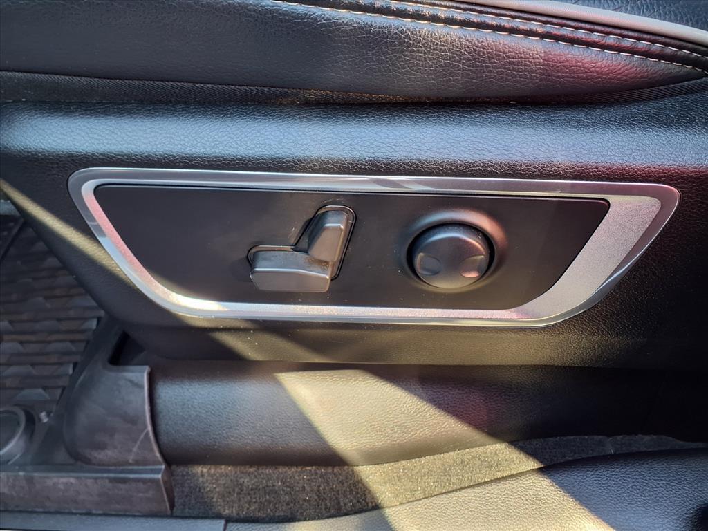 used 2022 Ram 1500 car, priced at $39,990