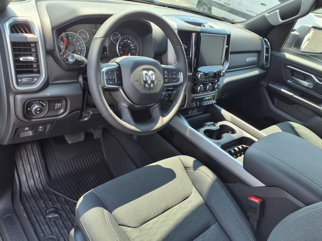 new 2025 Ram 1500 car, priced at $55,275