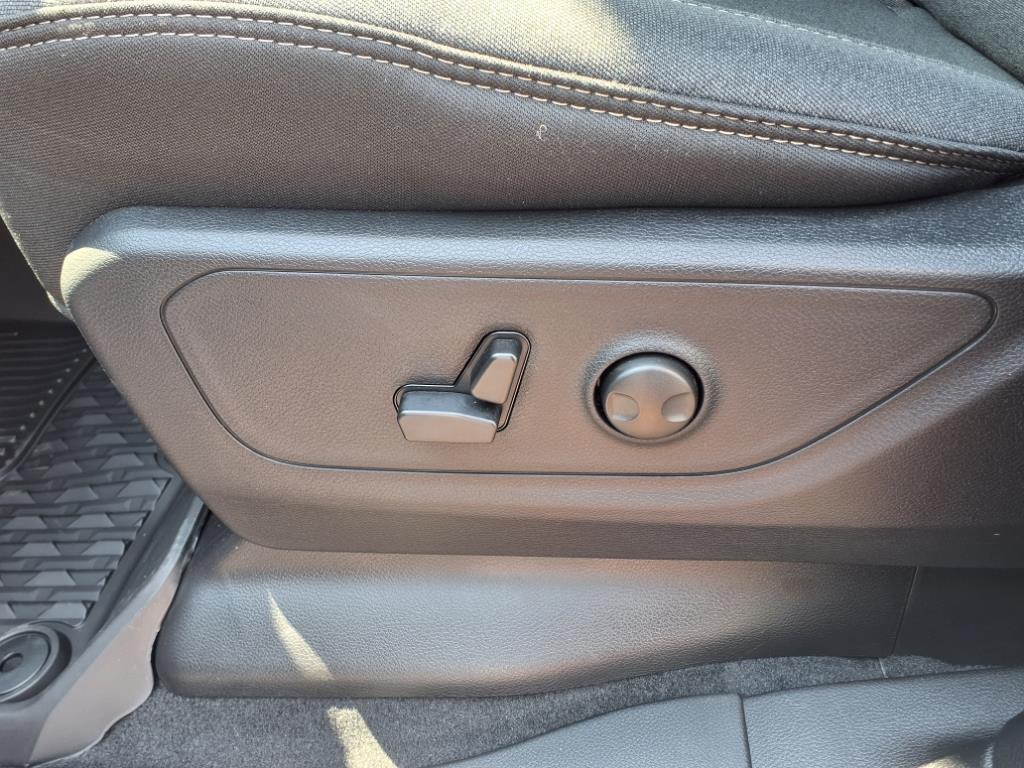 new 2025 Ram 1500 car, priced at $55,275