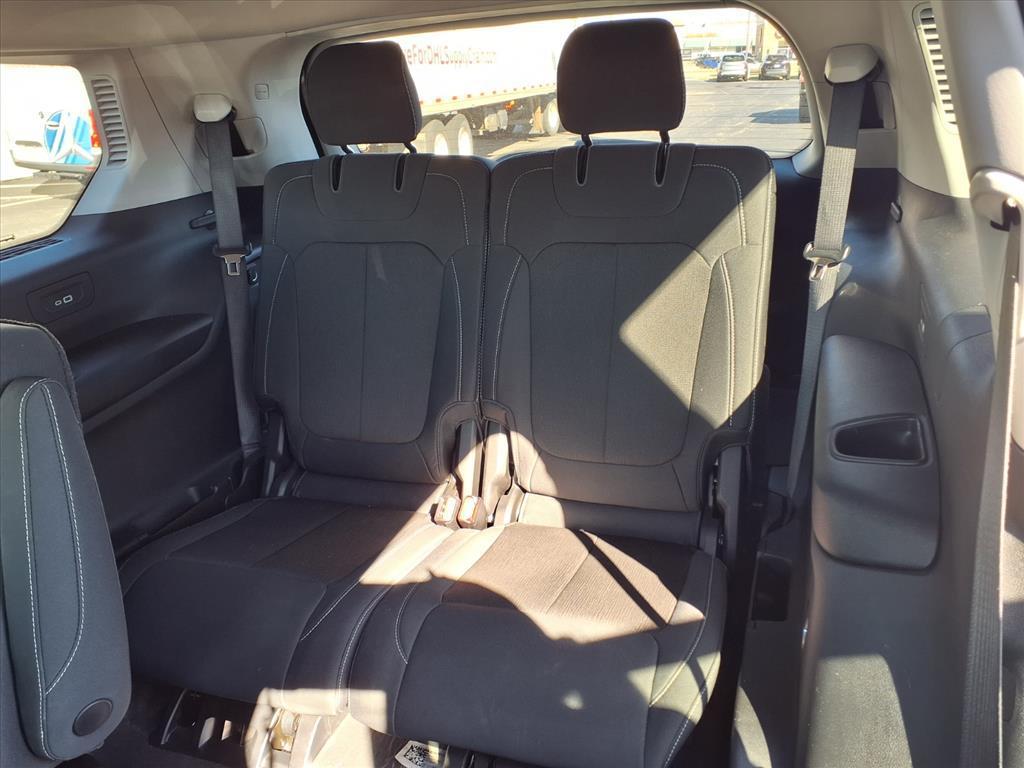 used 2023 Jeep Grand Cherokee L car, priced at $27,661