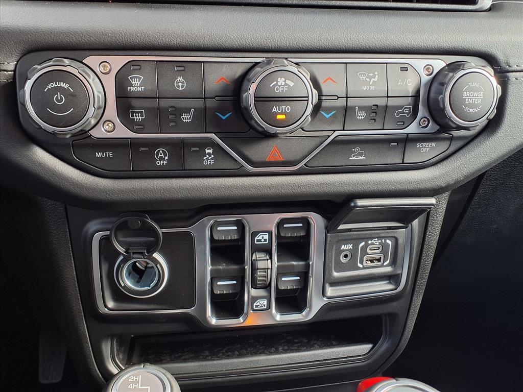 new 2025 Jeep Gladiator car, priced at $48,855