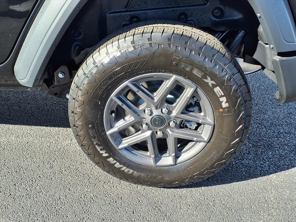 new 2026 Jeep Wrangler car, priced at $51,115