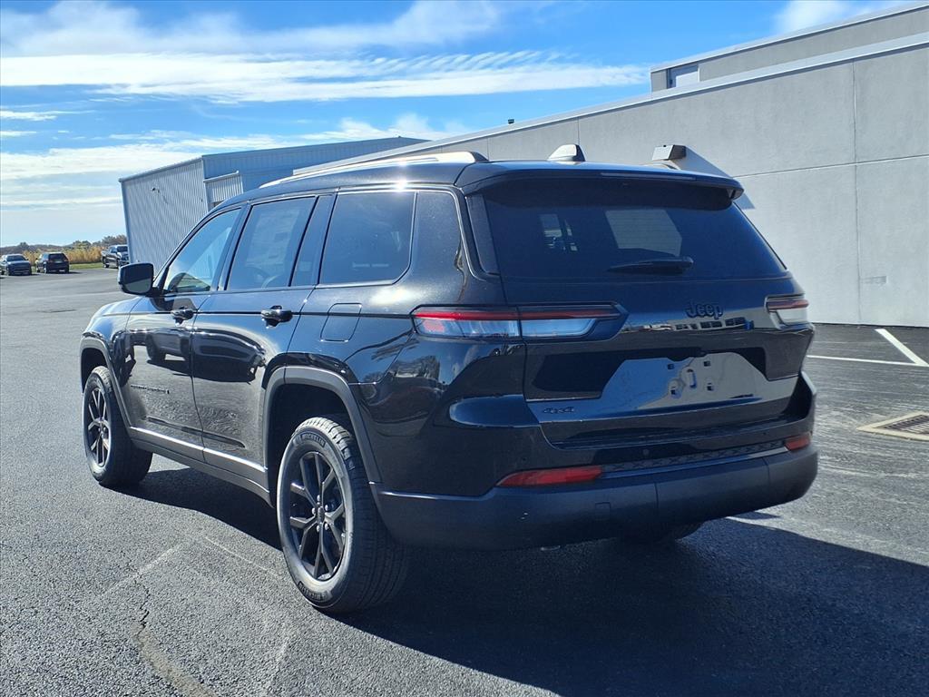 new 2025 Jeep Grand Cherokee L car, priced at $49,725