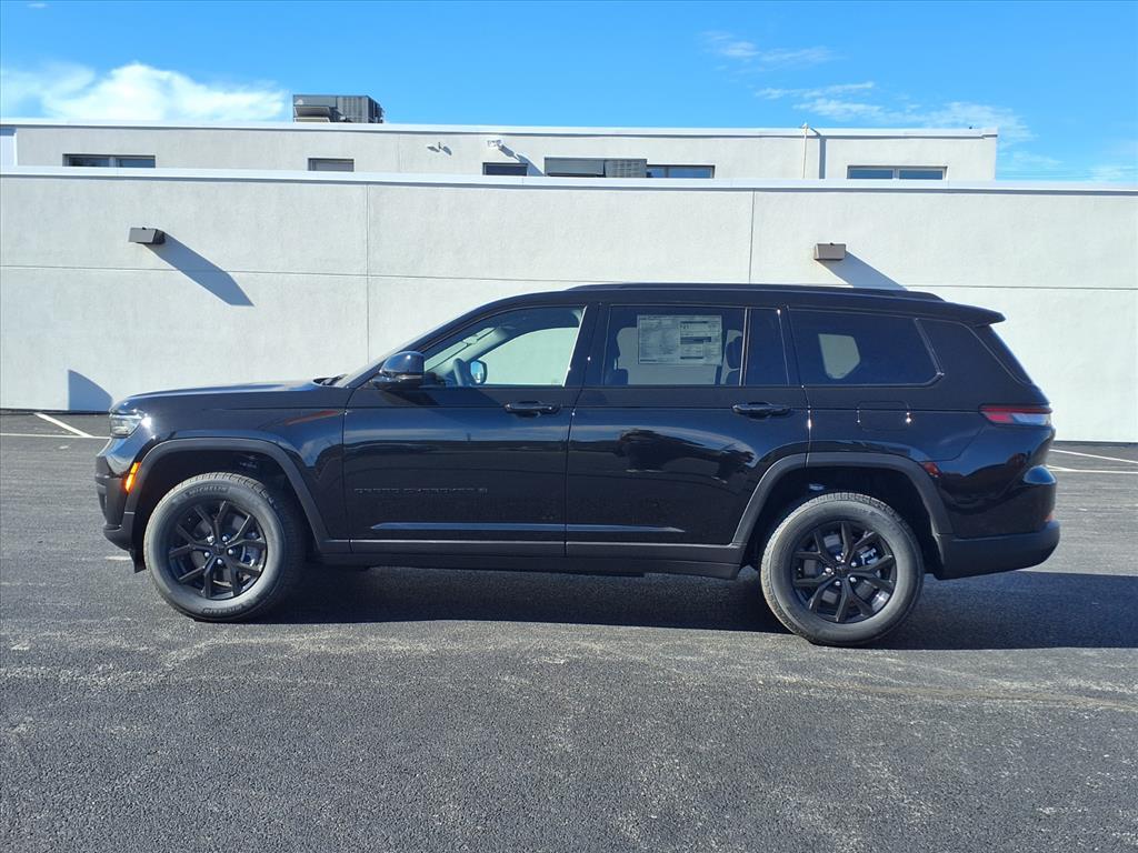 new 2025 Jeep Grand Cherokee L car, priced at $49,725