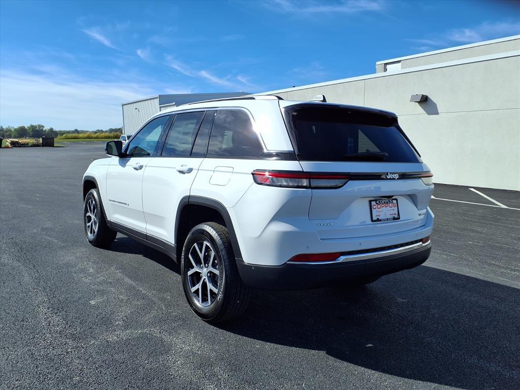new 2025 Jeep Grand Cherokee car, priced at $46,200