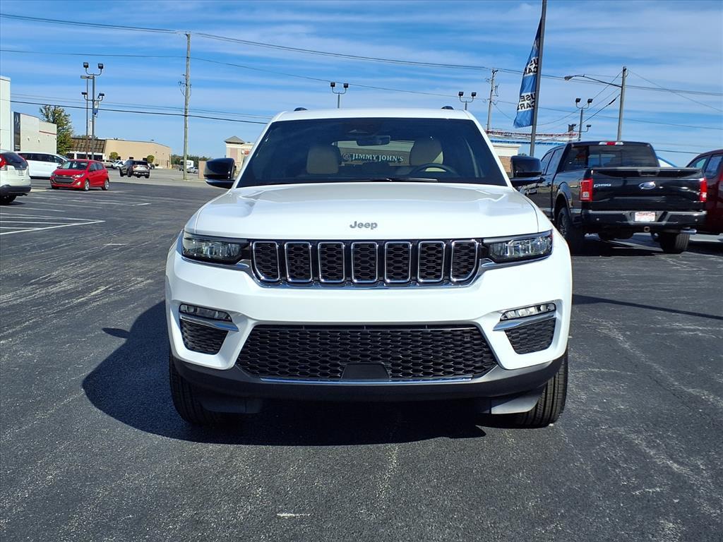new 2025 Jeep Grand Cherokee car, priced at $46,200