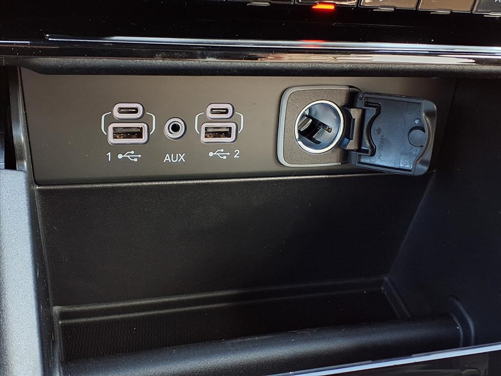 new 2025 Jeep Grand Cherokee car, priced at $46,200