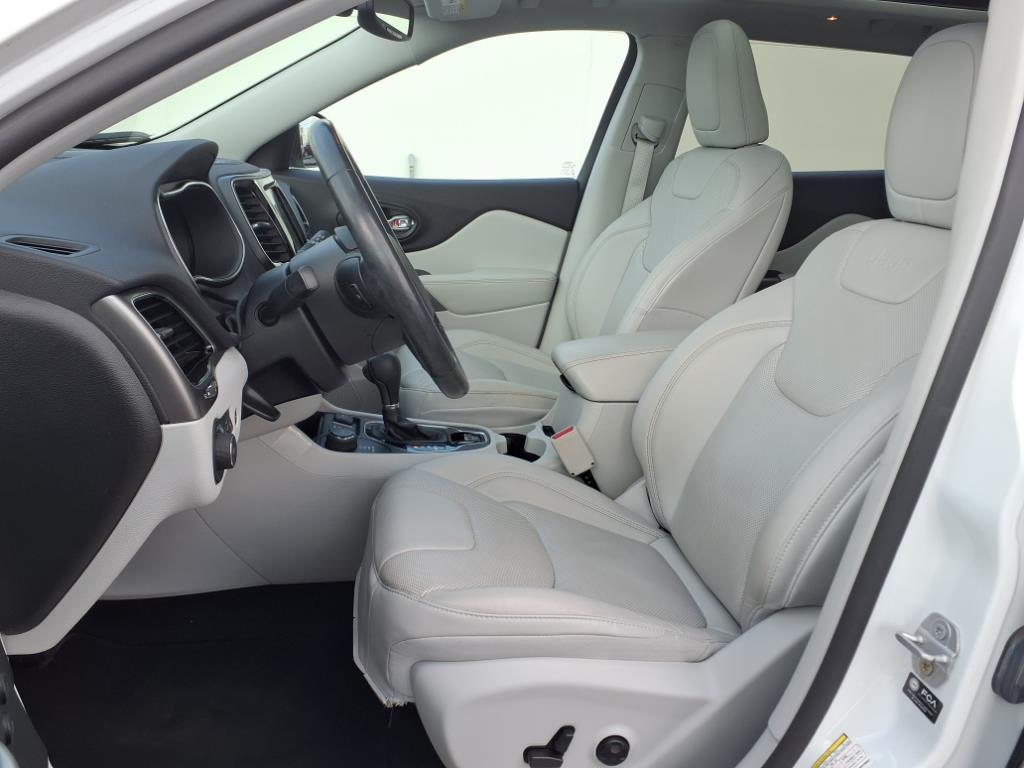 used 2021 Jeep Cherokee car, priced at $20,900